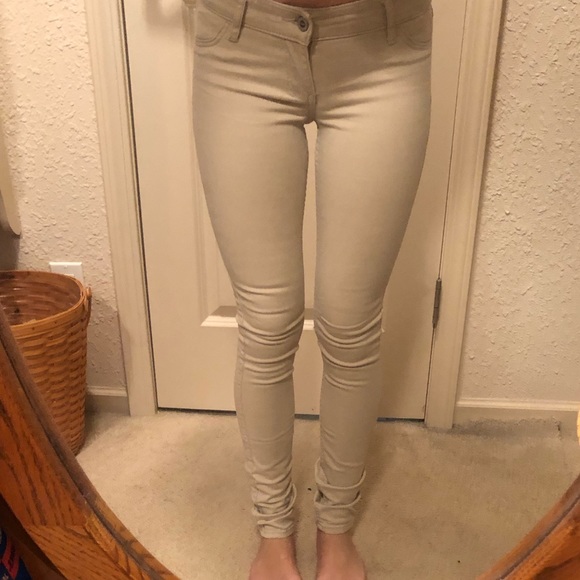 hollister khaki skinny jeans